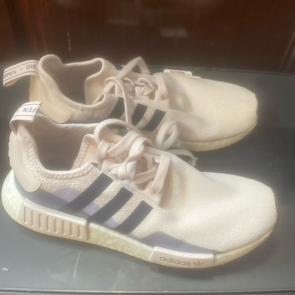 adidas Originals Women's NMD_R1's Sneaker